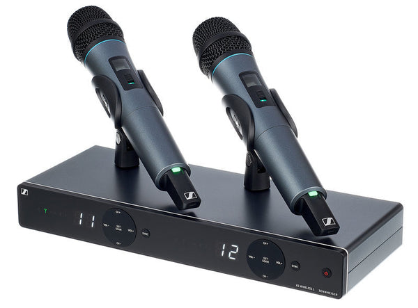 SENNHEISER XSW1-825B VOCAL SET WITH DYN. CARDIOID H/HELD TX AND RX - TalindaExpress